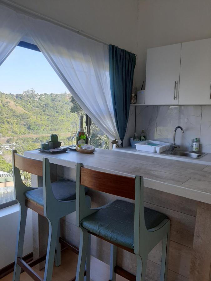 Umtamvuna View Cabanas Port Edward Eksteriør bilde