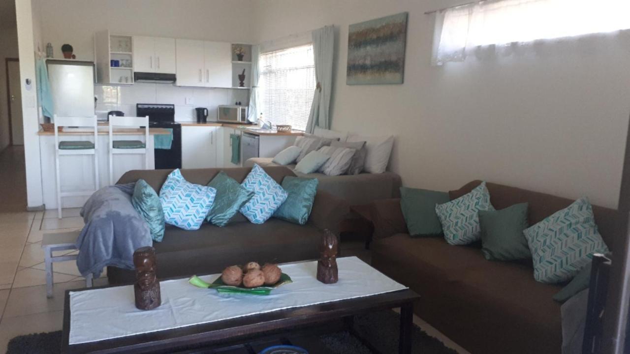 Umtamvuna View Cabanas Port Edward Eksteriør bilde